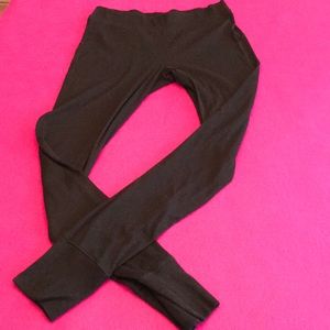VICTORIAS SECRET KNIT LEGGINGS